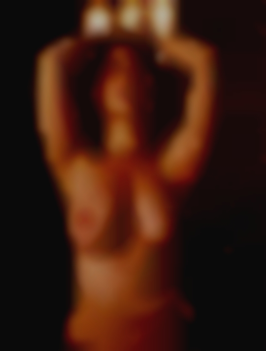 I'm full-figured delightful pussy sweetheart from Granada Hills California.